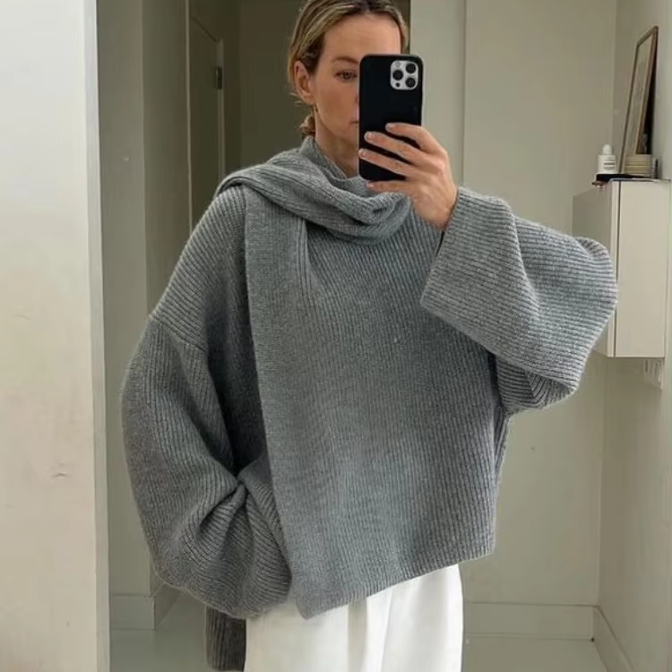 Xia Loose Knit Pullover with Scarf